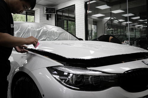 汽车贴膜打蜡多少钱