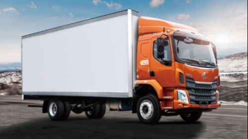 物流发一辆汽车多少钱