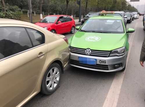 汽车3年多少折旧费用