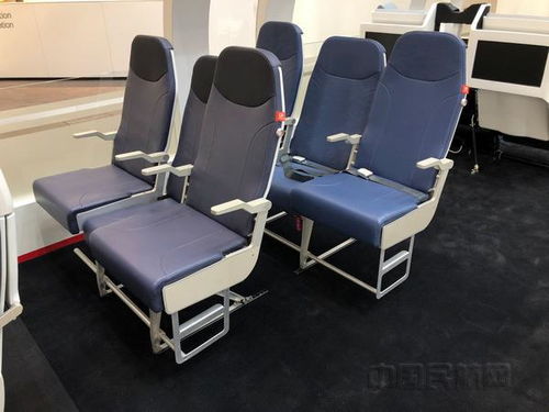 南航超薄座椅被网友称为“刀片椅” 南航超薄座椅被网友称为“刀片椅”