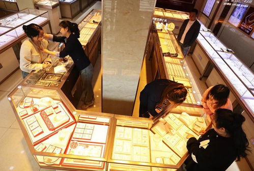 金饰价格涨破1000元