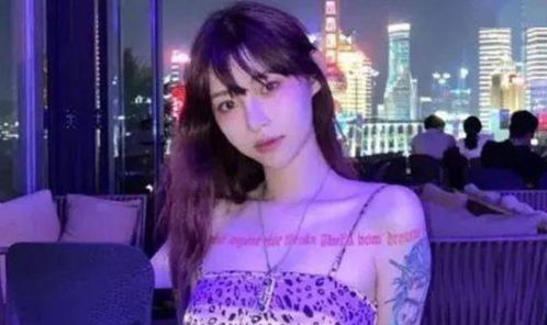 晓华被网红“痞幼”爆改成“都市丽人”