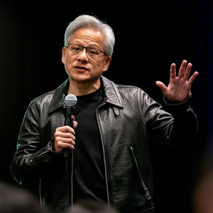 黄仁勋:坚定不移服务中国市场 黄仁勋:坚定不移服务中国市场