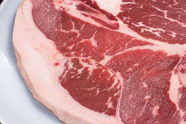 关税卡住美国牛肉 澳洲牛肉上位 关税卡住美国牛肉 澳洲牛肉上位