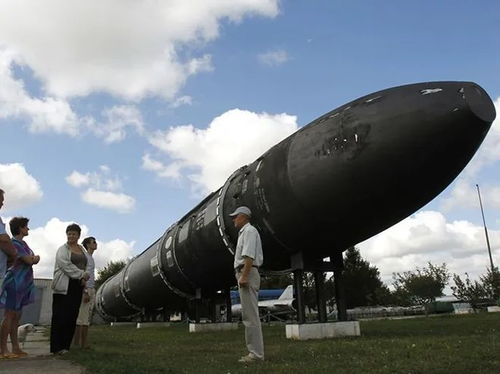 乌克兰放弃世界第三大核武器库 乌克兰放弃世界第三大核武器库