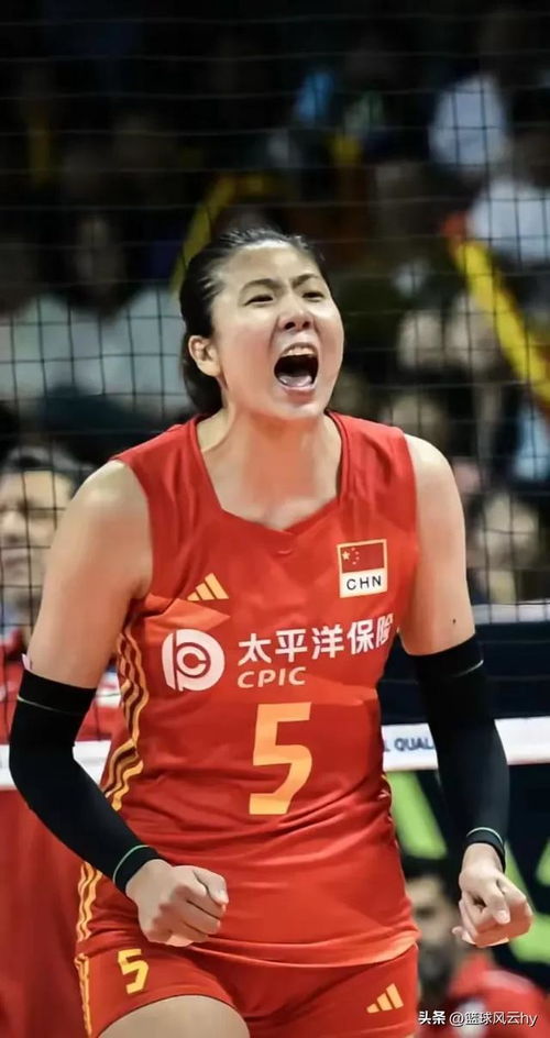 吴柳芳披露直播跳舞原因:我要改命