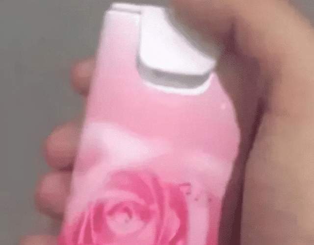 女子称被男同事故意关进冷库