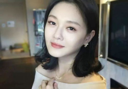 贾玲43岁庆生照曝光 本人超瘦 贾玲43岁庆生照曝光 本人超瘦