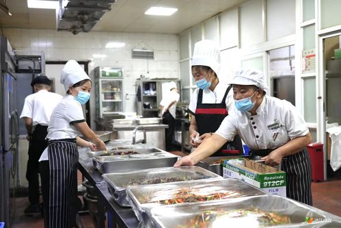 荣昌政府食堂大厨手都炒麻了