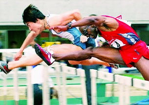 美国选手打破刘翔保持了13年的纪录