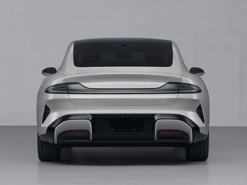 汽车整车多少米(汽车整车尺寸揭秘，究竟有多长？