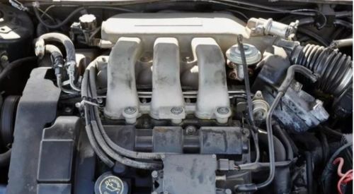 汽车油箱加水多少(汽车油箱加水多少—油箱维护的正确方法与注意事项)