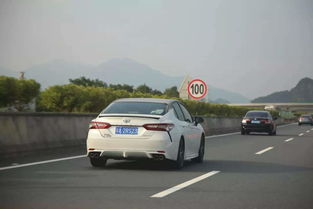 速度多少公里汽车(汽车速度，多少公里的速度才合适？