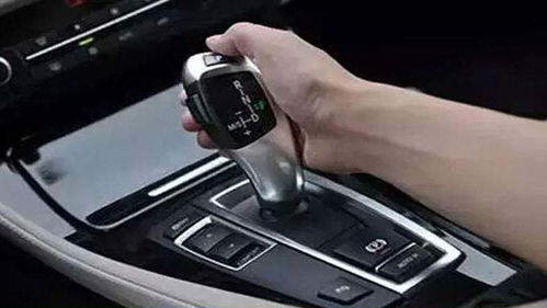 汽车加档多少加(汽车加档多少加，驾驶技巧与实际操作解析)