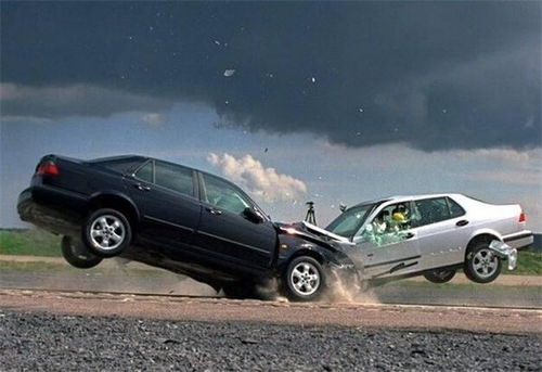 汽车重3多少(汽车重量揭秘，探寻汽车重3多少背后的故事)