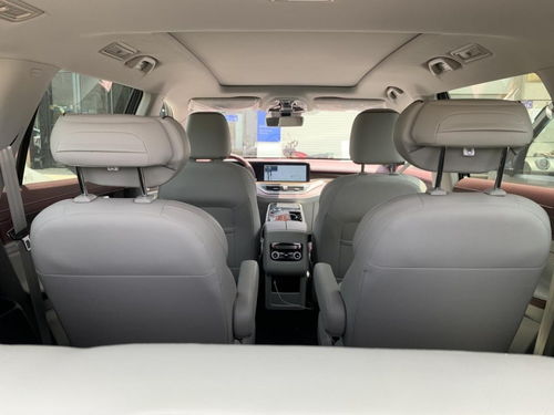 福特汽车年薪多少(福特汽车年薪揭秘，薪酬结构、福利待遇与职业发展)