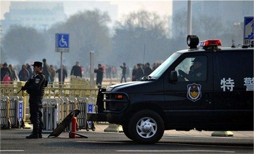 特警汽车多少吨(特警汽车的重量,多少吨? 特警汽车多少吨(特警汽车的重量,多少吨?