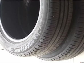 小汽车小汽车胎压多少(小汽车胎压多少，了解并维护正确的轮胎压力)