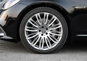 汽车拉汽车钢圈多少钱(汽车钢圈价格解析，多少钱能拥有理想的汽车拉汽车钢圈？