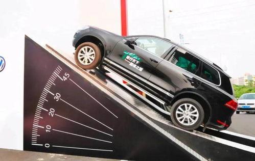 汽车弯度多少(汽车弯度多少，探究车辆转弯性能的关键要素)