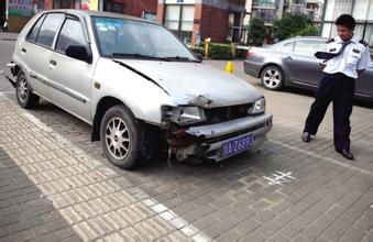 汽车行驶证多少年检一次(汽车行驶证的年检规定，多久应进行一次检验？