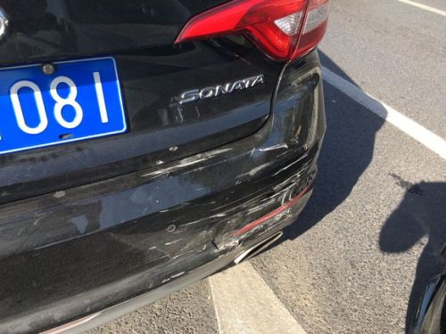 买一个月汽车险多少钱(买一个月汽车险需要多少钱？全面解析费用构成及影响因素)