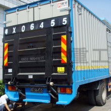 汽车尾板多少钱一平方米(汽车尾板价格解析，多少钱一平方米？