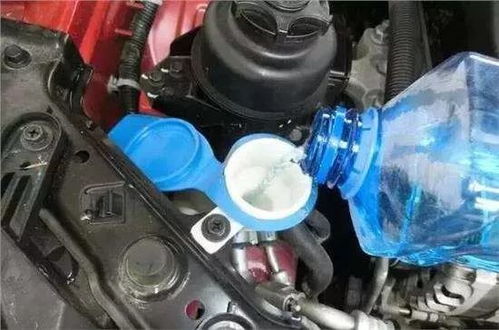 cx4汽车玻璃水加多少(CX4汽车玻璃水加注量详解)