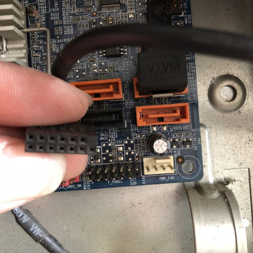 华为电脑怎么插电源线上(华为电脑电源线插入指南)