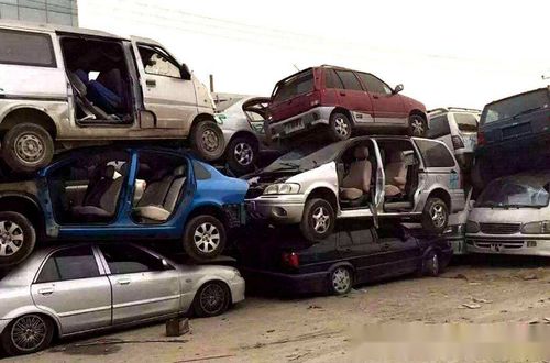 汽车开5年年检多少钱(汽车开五年年检费用详解，价格、流程与注意事项)