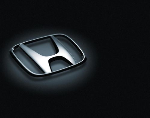 汽车玻璃灯多少钱一盏(汽车玻璃灯的价格探究，多少钱一盏？