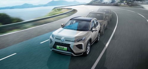 小汽车一小时走多少米远(小汽车一小时走多少米远，探究速度与距离的关系)