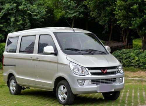 五菱汽车一年销量多少辆(五菱汽车一年销量揭秘，数字背后的成功故事)