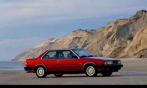 一辆汽车一般寿命多少年(汽车寿命的探究，一辆汽车的寿命究竟有多长？