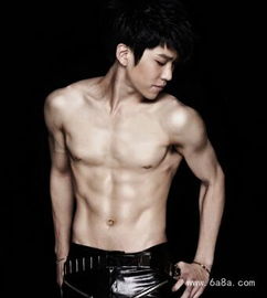 八块腹肌无人问 一朝跑吐天下闻(八块腹肌无人问，一朝跑吐天下闻—探寻现代健身文化的独特魅力)