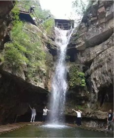 雨后庐山瀑布 李白诚不欺我(雨后庐山瀑布，李白诚不欺我)