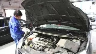 换两个汽车前支臂多少钱(换两个汽车前支臂需要多少钱？一篇文章解读)