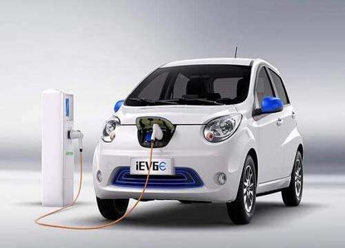 电动汽车四驱多少钱一台(电动汽车四驱价格解析，多少钱一台？