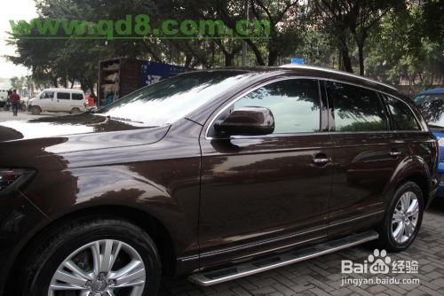 贴一套汽车膜得多少钱啊(汽车贴膜费用解析，究竟要花多少钱贴一套汽车膜？