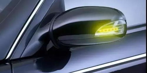 汽车的转向灯有多少个灯(汽车的转向灯及其灯数解析)