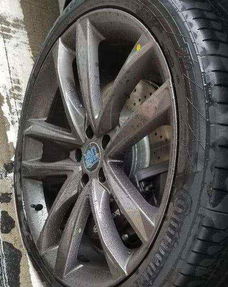 换一个汽车内胎多少钱(换一个汽车内胎需要多少钱？全面解析费用因素)