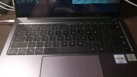 华为i5电脑怎么分屏(华为i5电脑分屏操作指南)