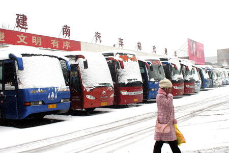 太原建南汽车站有多少人(太原建南汽车站人员流量研究)
