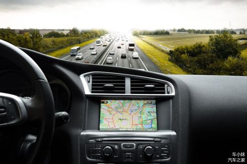 想买一个汽车导航多少钱(汽车导航购买指南，价格、功能及选择建议)