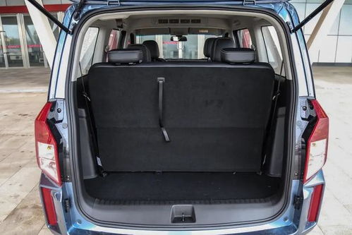 五菱汽车左转向灯多少钱(五菱汽车左转向灯价格解析)