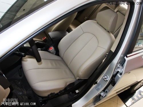 悦动汽车座椅清洗多少钱(悦动汽车座椅清洗费用详解)