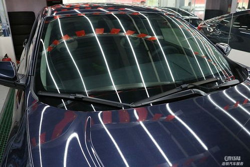 汽车玻璃贴膜两边留多少(汽车玻璃贴膜，两侧留白的艺术)