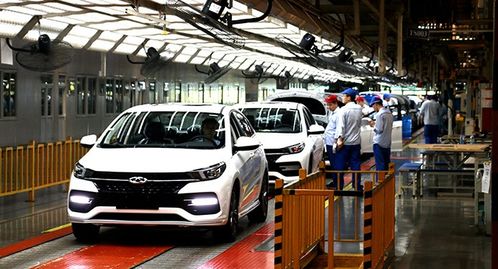 一般汽车产能一天多少辆(一般汽车产能一天多少辆,探究汽车生产线的日常产量) 一般汽车产能一天多少辆(一般汽车产能一天多少辆,探究汽车生产线的日常产量)