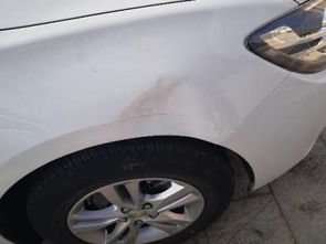 汽车撞一个坑要多少钱(汽车撞坑修复费用解析)