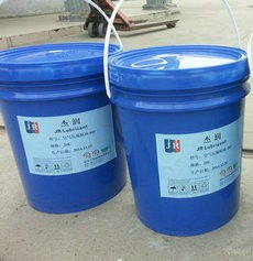 汽车液压油多少钱一桶(汽车液压油价格解析，多少钱一桶？